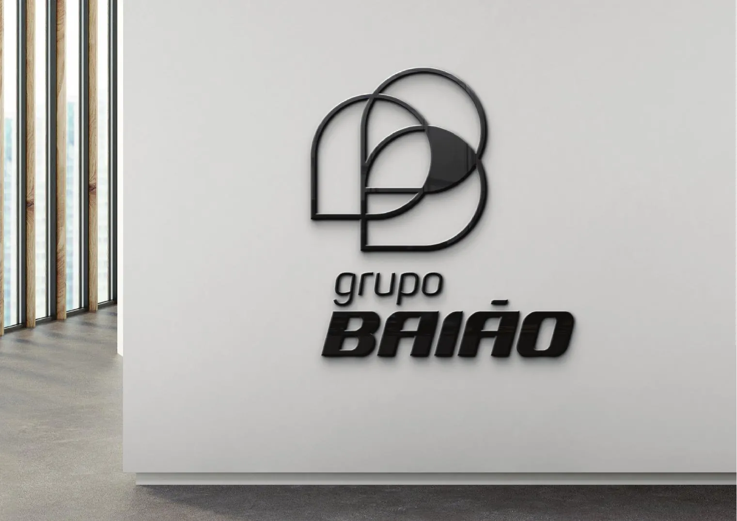 Recepção com a marca em preto